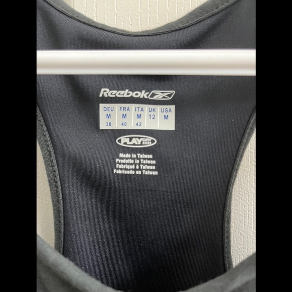 BNWT Reebok black racerback tank top - Picture 3 of 4